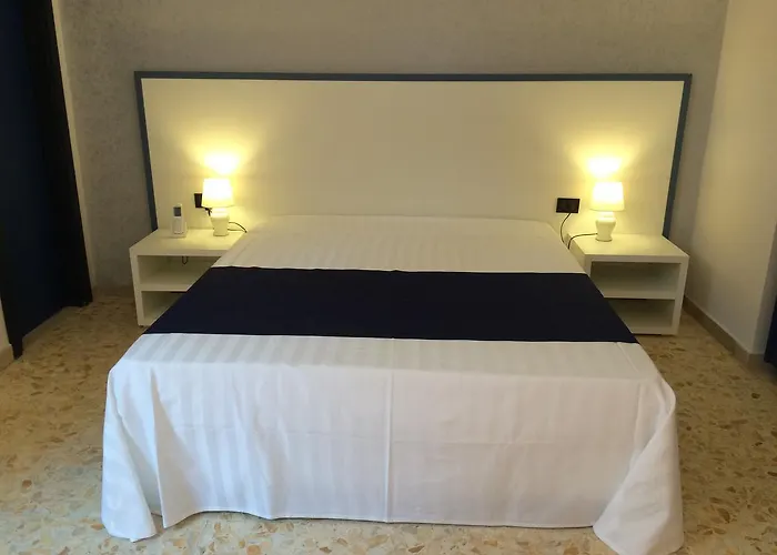 Ξενοδοχείο Alex & Lorenz 3*