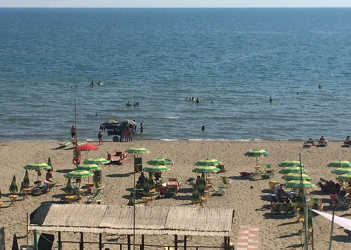 Ξενοδοχείο Alex & Lorenz 3*