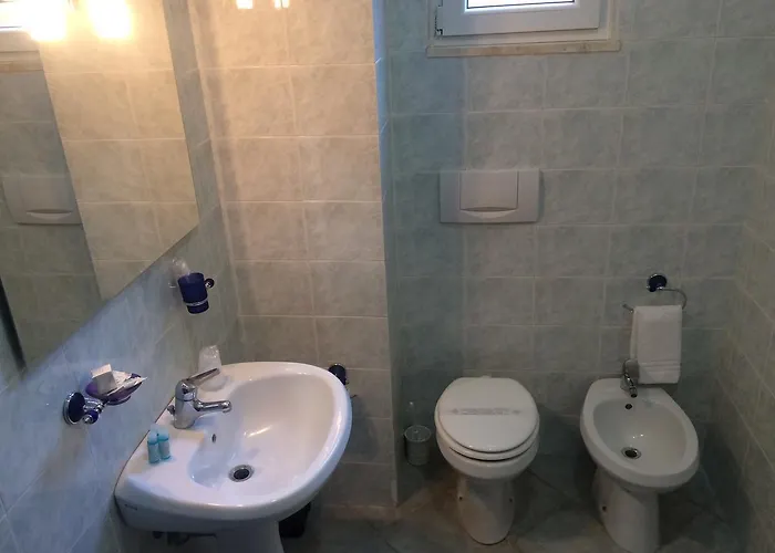 Alex & Lorenz Ξενοδοχείο Torvaianica